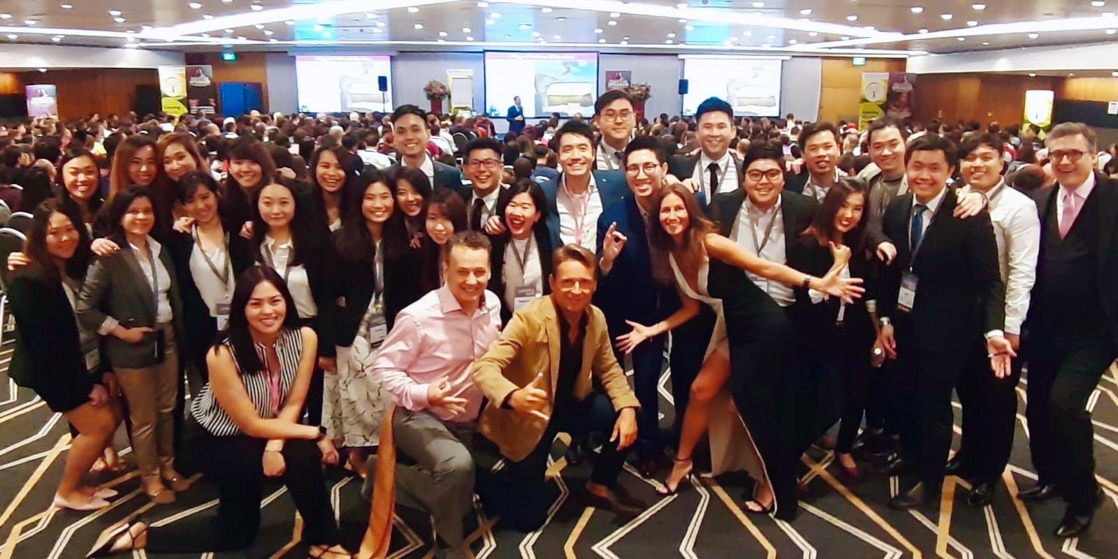 A ballroom full of founders with Korie Minkus